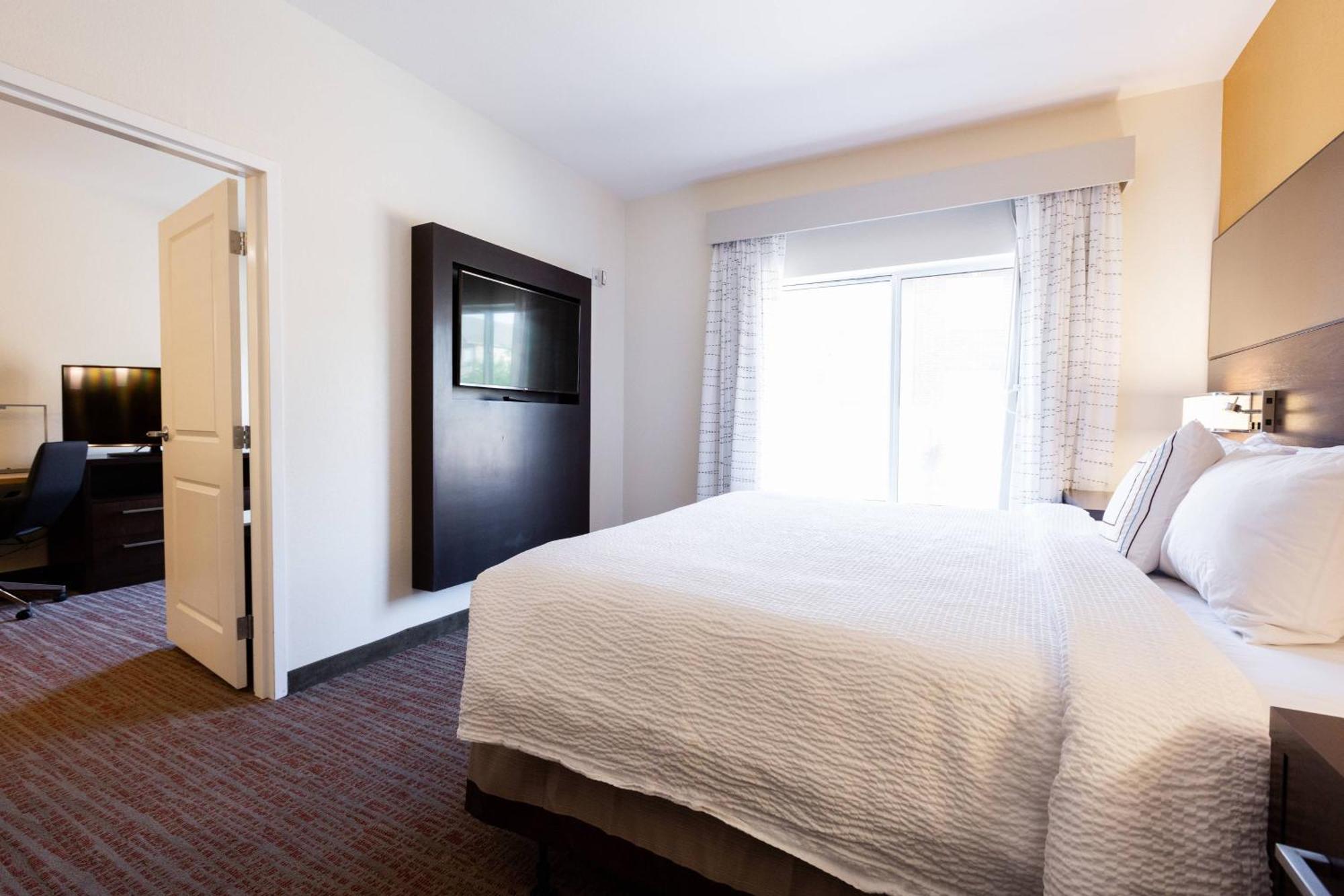 Residence Inn By Marriott Oklahoma City North/Quail Springs Bagian luar foto